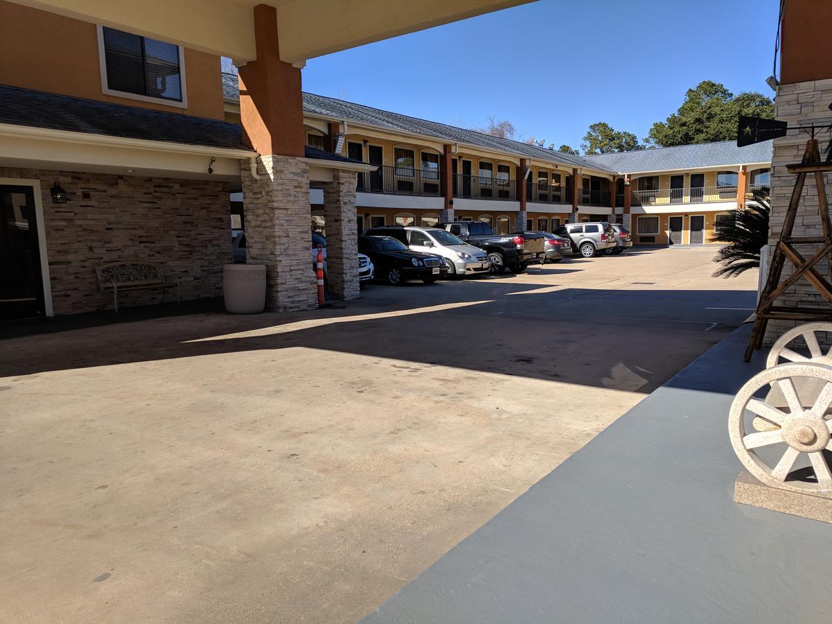Super 8 By Wyndham Houston/Willowbrook Hwy 249 Exteriör bild